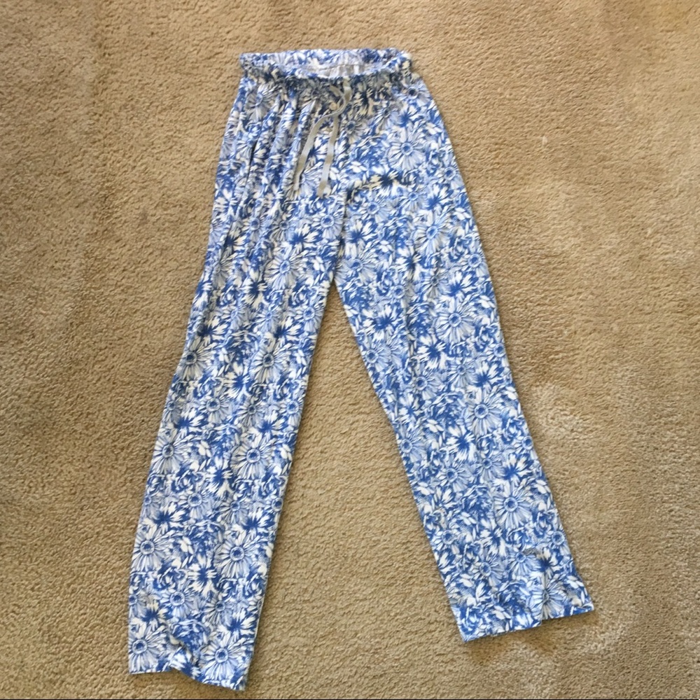 Flowery pajama bottoms